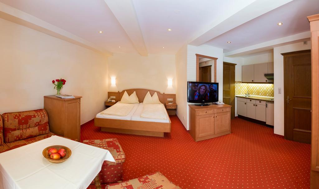 Landhotel Lechner Kirchberg in Tirol Exterior photo