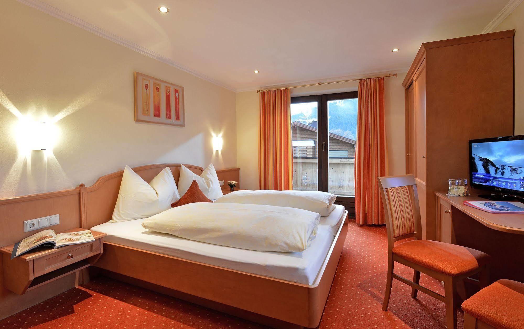 Landhotel Lechner Kirchberg in Tirol Exterior photo